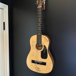Dishwalla Suzy Boguss Autographed Guitar Hand Signed LAUREN 3/4